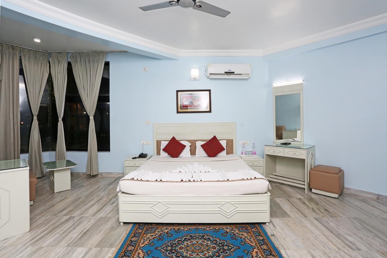 Hotel Niladri Puri Εξωτερικό φωτογραφία
